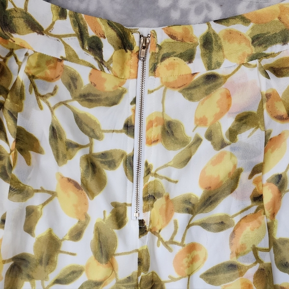 Lemmon pattern shorts - Picture 3 of 5